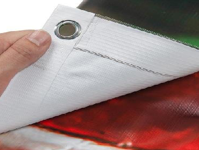 新邵喷绘和刀刮布的工艺区别。